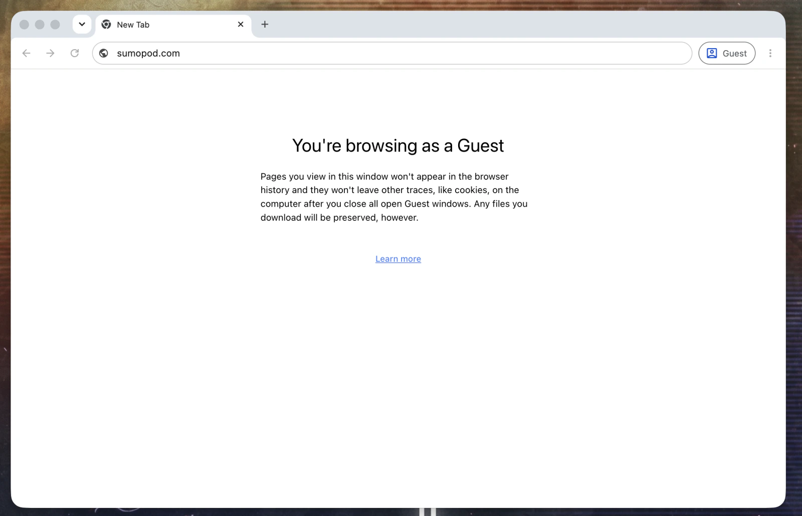 Buka browser, ketik <span class='em'>sumopod.com</span>